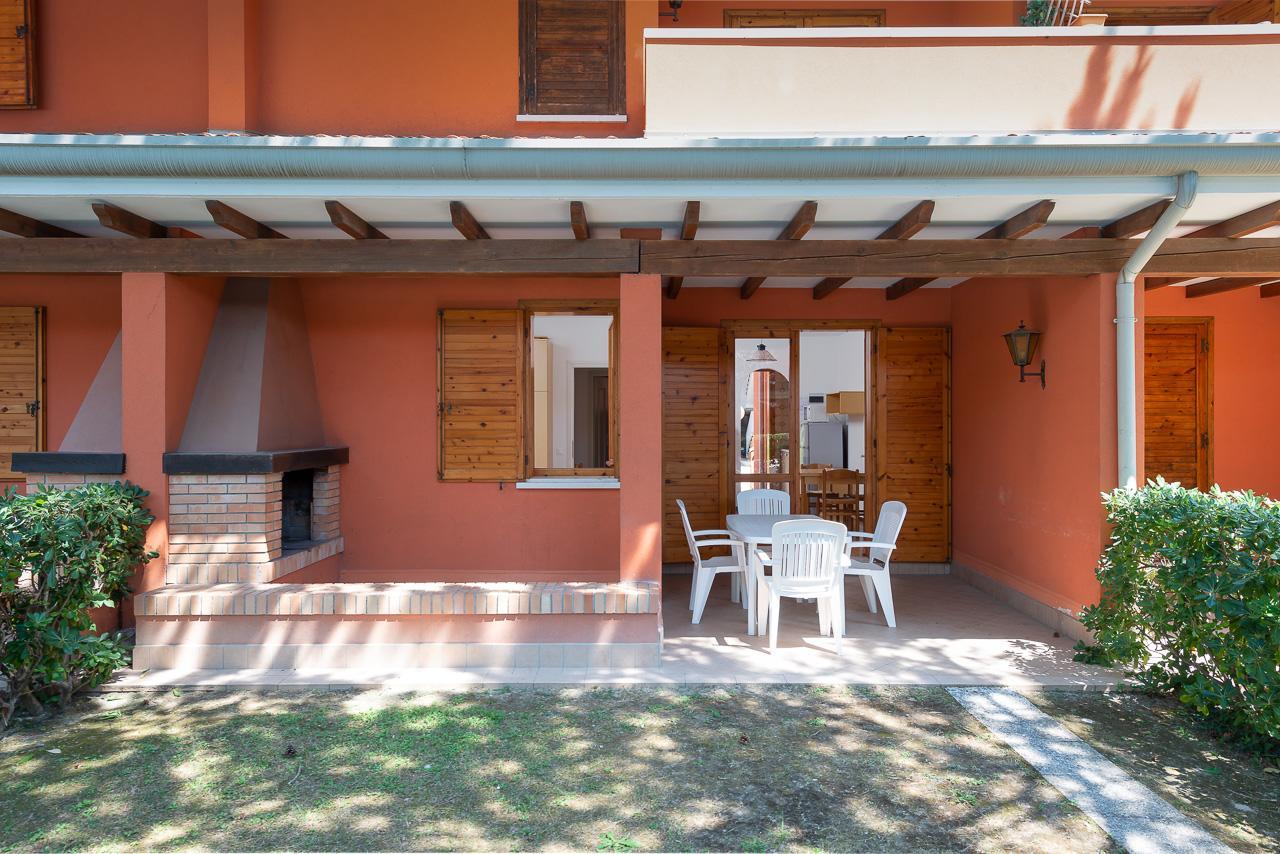 Villaggio Capistrano Бибионе Екстериор снимка